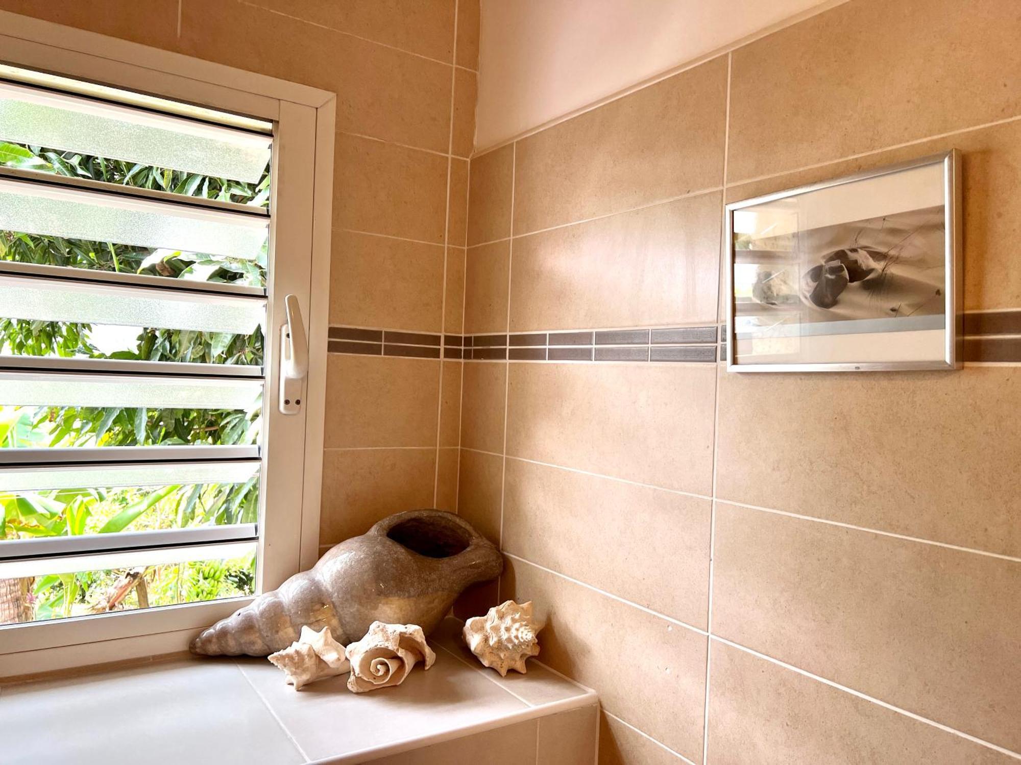 Villa Ti Moon, Entre Deux, Piscine Kamer foto