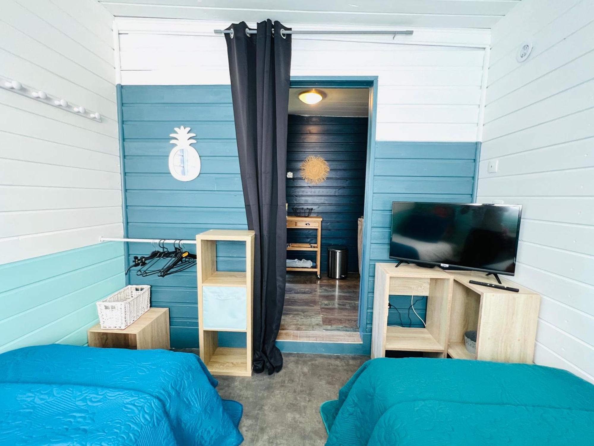 Villa Ti Moon, Entre Deux, Piscine Kamer foto